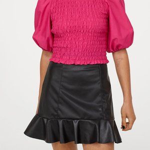 (NWT) H&M - black faux leather flounced skirt (10)